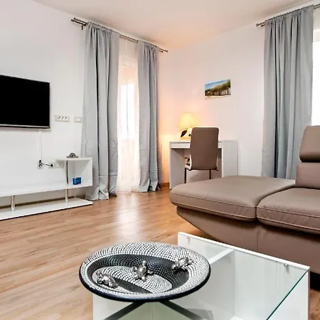Aria And Apartmant Fuga 4* Rovinj